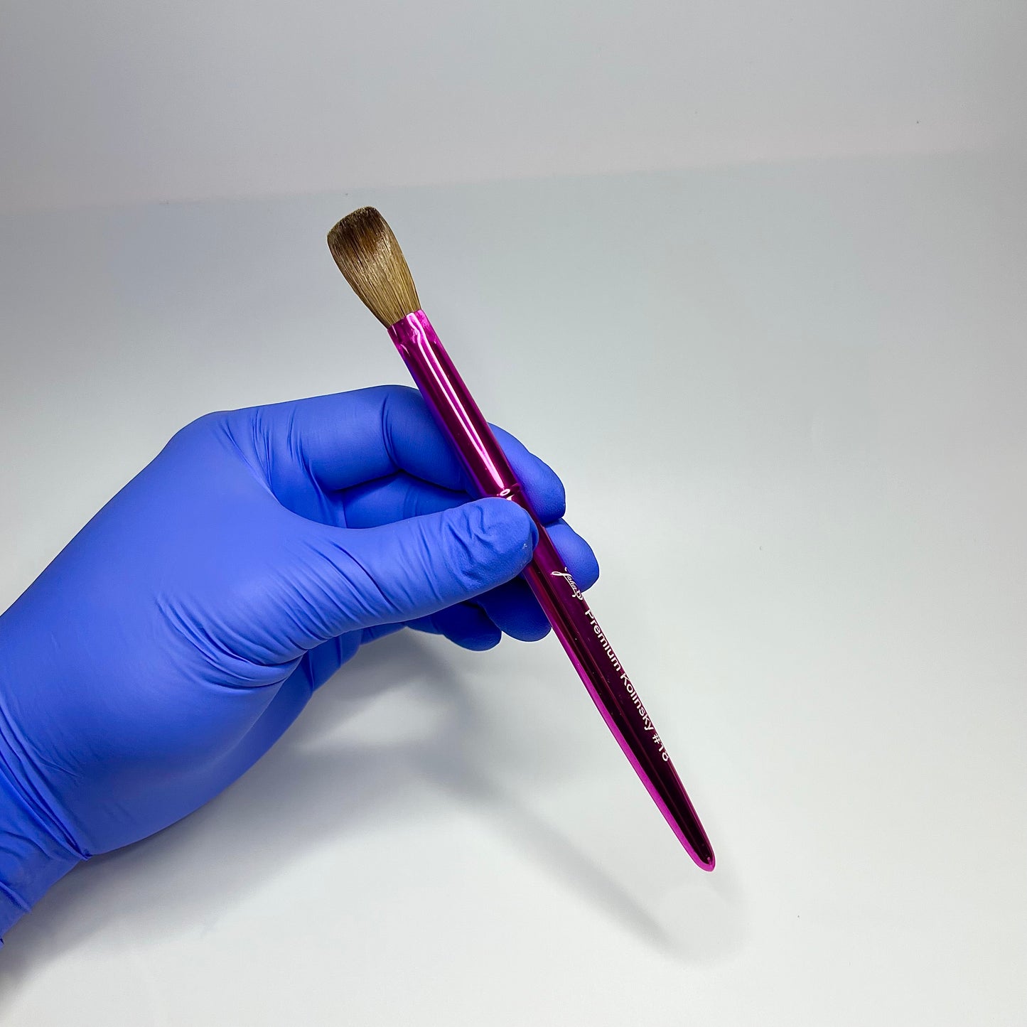 Pink Kolinsky Nail Brush ( Bấm Cọ)